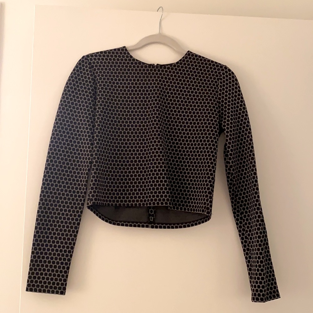 Theory black crop top